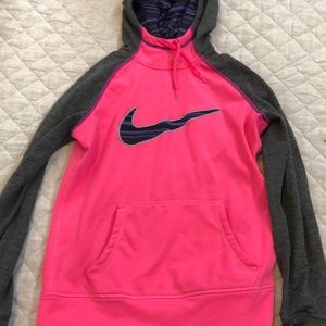 Nike therma-fit sweatshirt -S